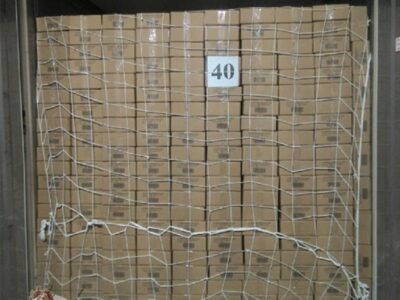 Review lưới bảo vệ che chắn hàng đóng container
