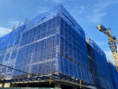 Bảo quản lưới cước bao che công trình