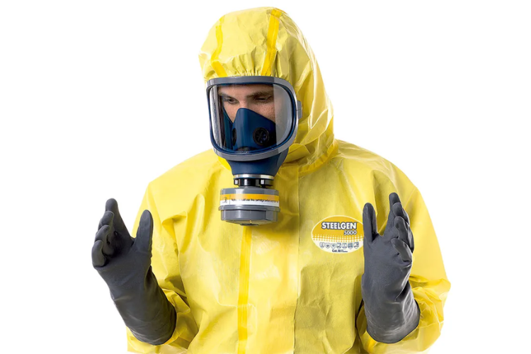 Trang phục bảo hộ chống hóa chất đạt chuẩn EN 14605 dùng trong phòng thí nghiệm