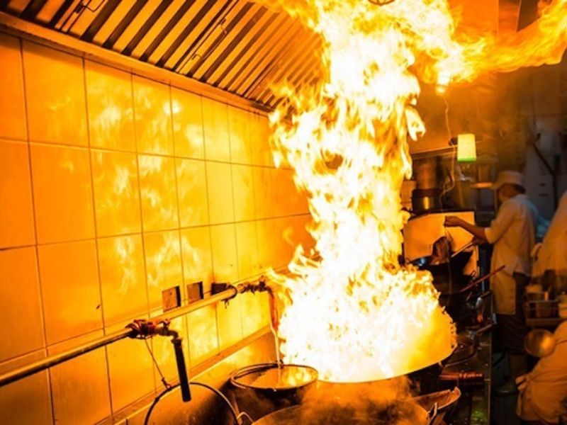 Thói quen dễ gây cháy nổ trong gia đình